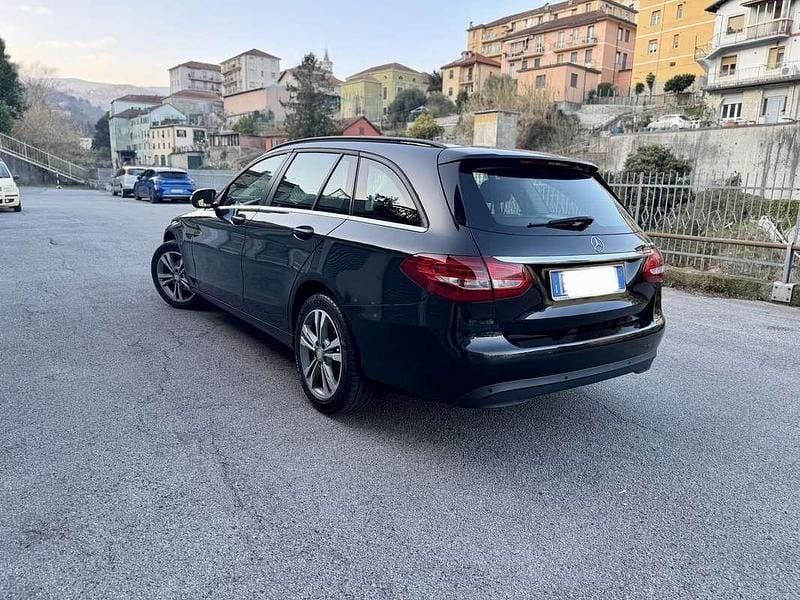 Usata Mercedes C220 170 CV (125 kW) 2015 Station wagon