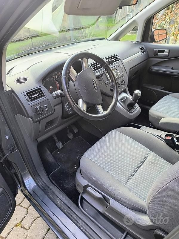 Begagnad Ford C-MAX 109 HK (80 kW) 2005 Grå Minibuss