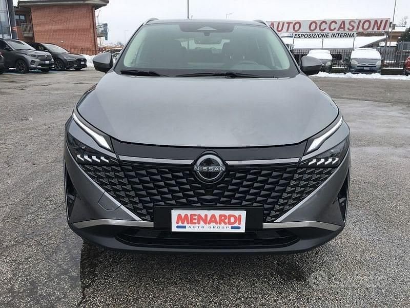 Usata Nissan Qashqai N-Connecta 140 CV (102 kW) 2025 Grigio SUV