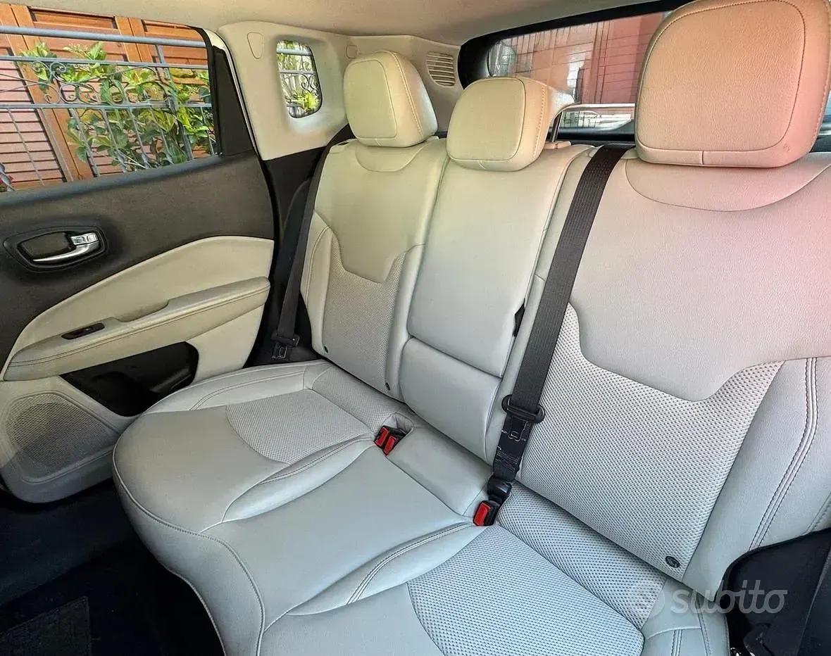 Usata Jeep Compass 120 CV (88 kW) 2018 Bianco SUV