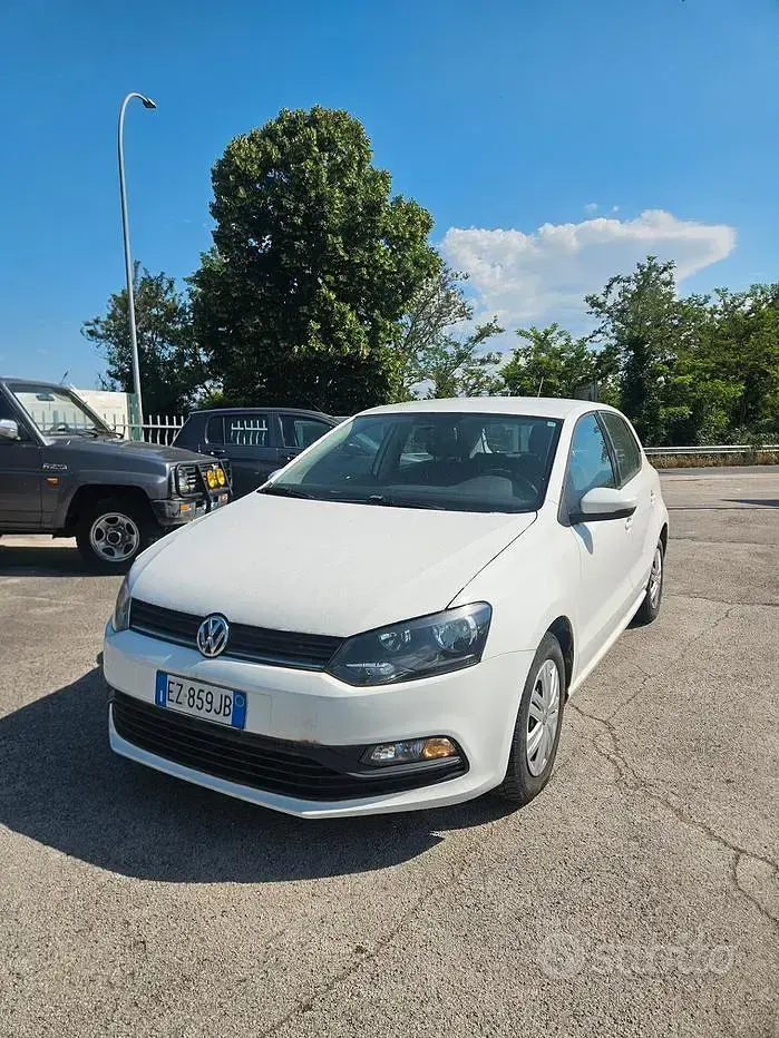 Usata VW Polo Comfortline 75 CV (55 kW) 2015 Bianco Berlina