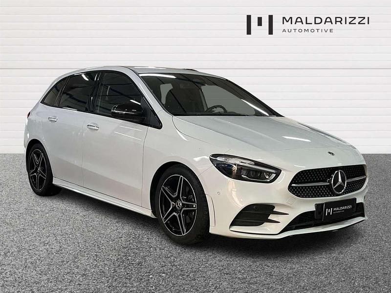 Usata Mercedes B200 Advanced Plus 150 CV (110 kW) 2023 Digital white Monovolume