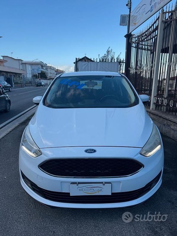 Usata Ford C-MAX 120 CV (88 kW) 2017 Bianco Monovolume