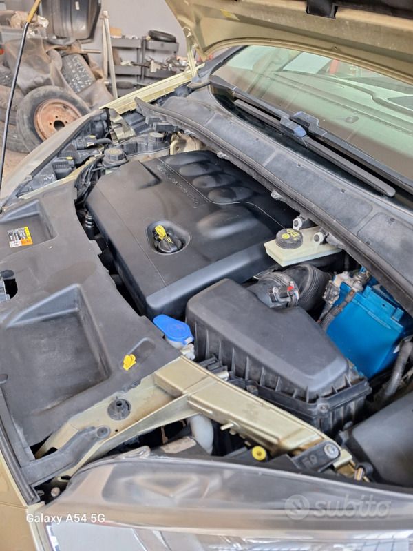 Usata Ford S-MAX S 140 CV (102 kW) 2007 Oro Monovolume