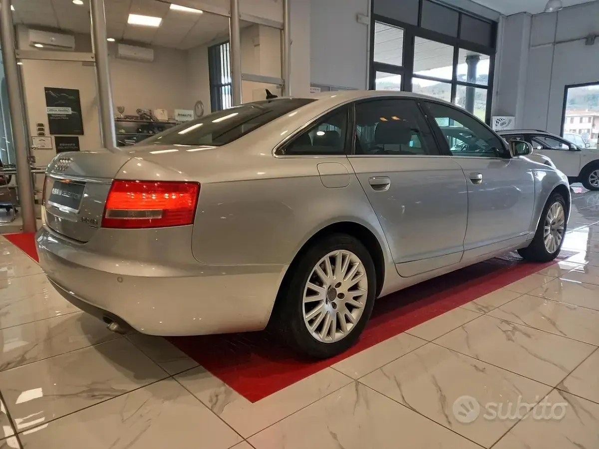 Usata Audi A6 224 CV (164 kW) 2005 Grigio Berlina