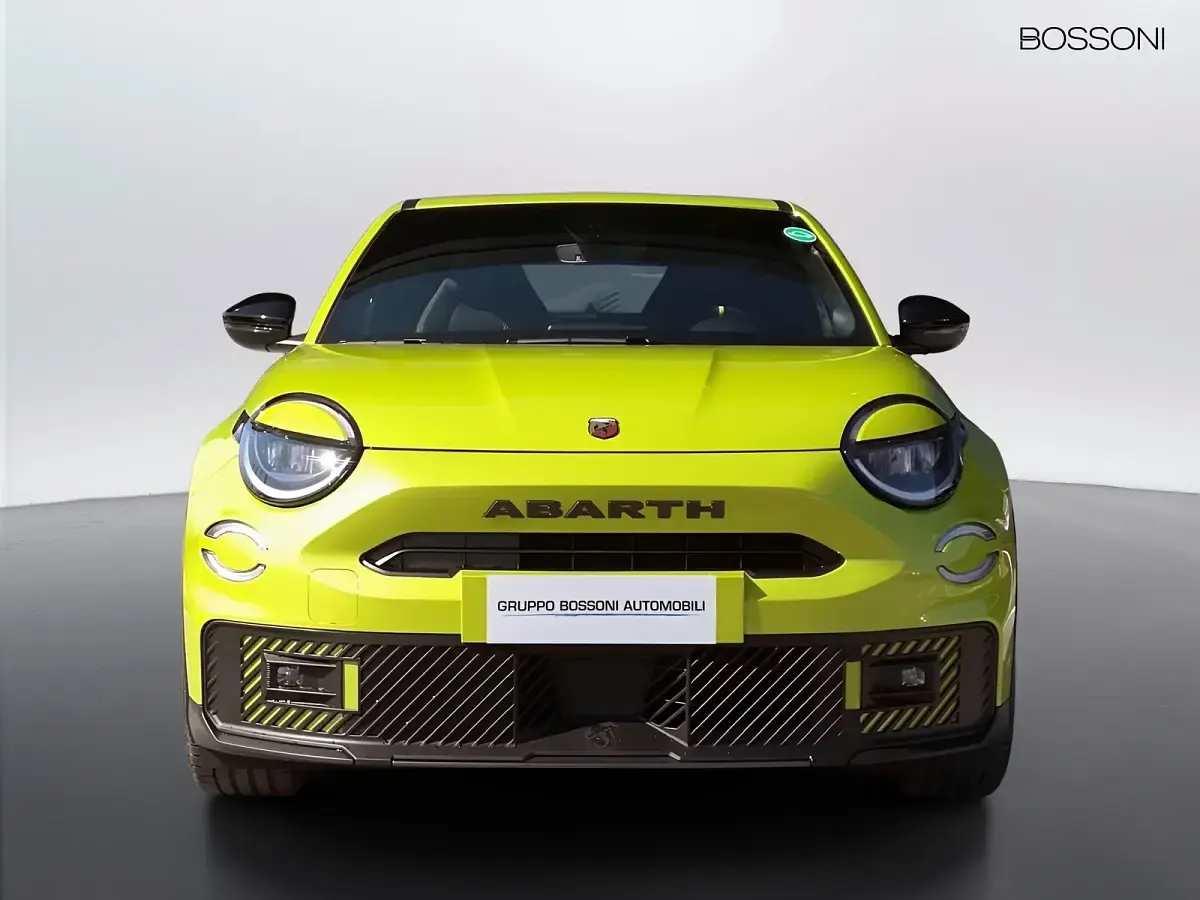 Nuova Abarth 600e Turismo 105 kW (143 CV) 2025 Verde SUV