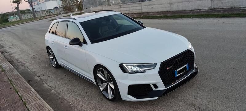 Usata Audi RS4 Competition 450 CV (330 kW) 2019 Bianco Station wagon