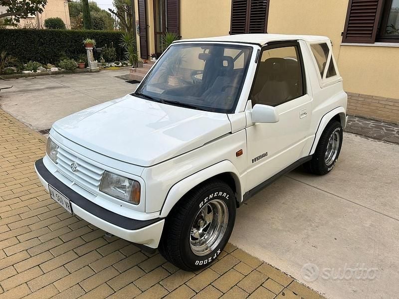 Usata Suzuki Vitara 1989 Bianco SUV