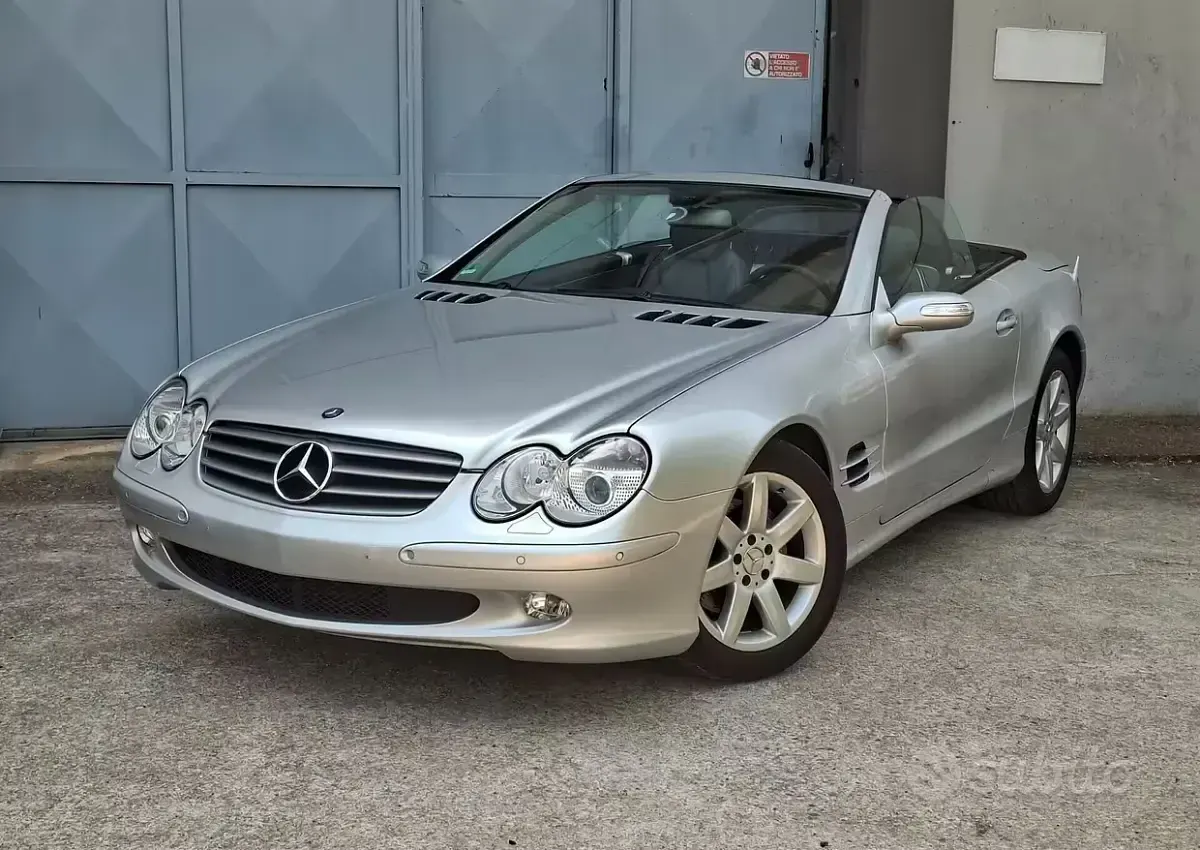 Usata Mercedes SL350 245 CV (180 kW) 2005 Cabrio