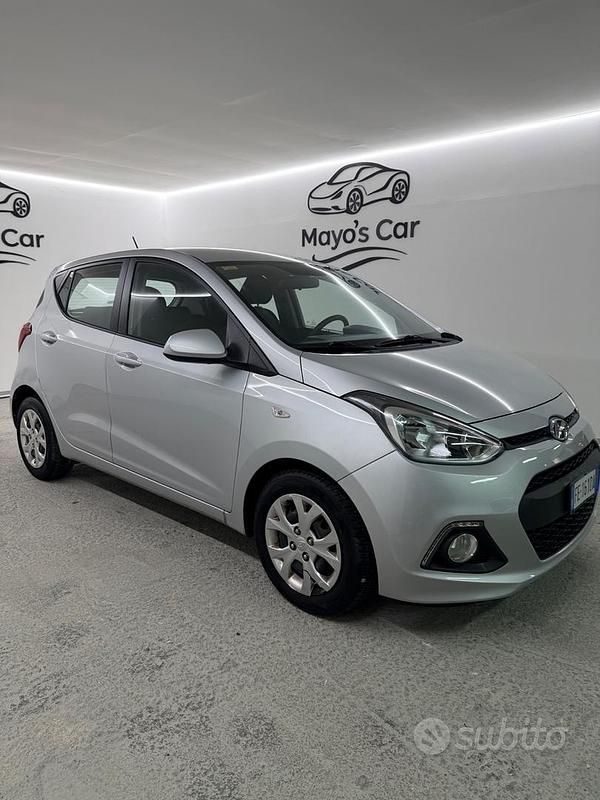 Usata Hyundai i10 66 CV (48 kW) 2016 Grigio Utilitaria