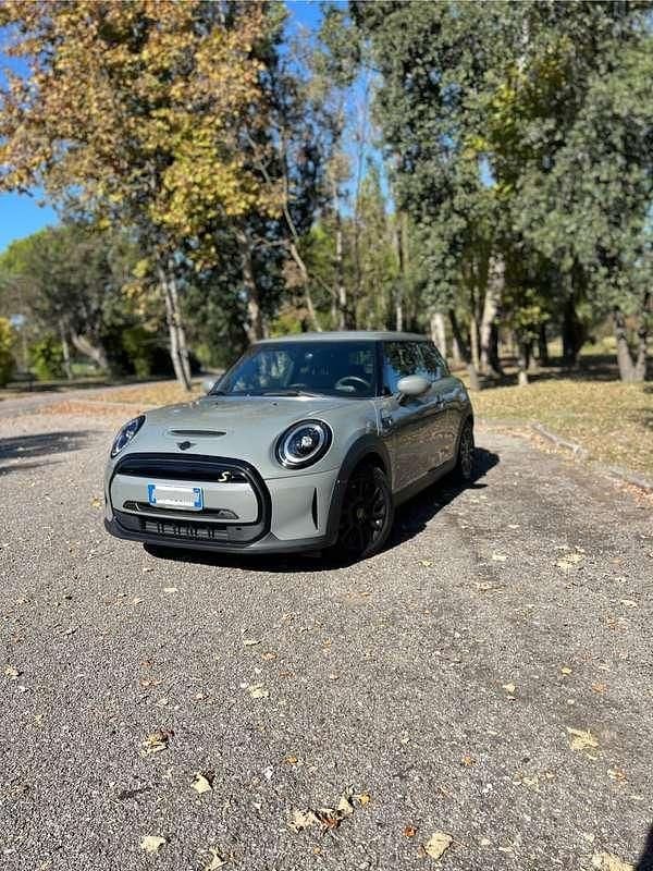 Usata 2022 Mini Cooper SE Due volumi | 17.000 € (Ottimo prezzo) - Immagine 1/4