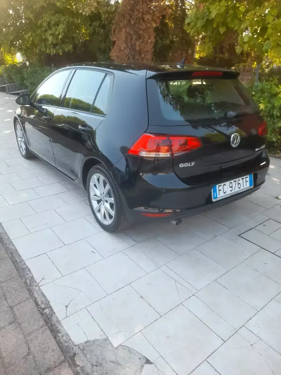 Usata VW Golf VII Highline 110 CV (80 kW) 2016 Nero Berlina