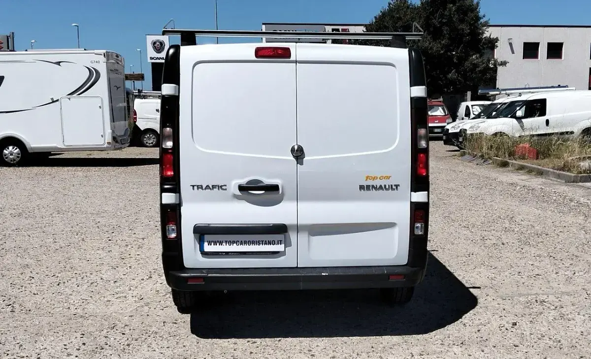 Usata Renault Trafic 145 CV (106 kW) 2021 Bianco