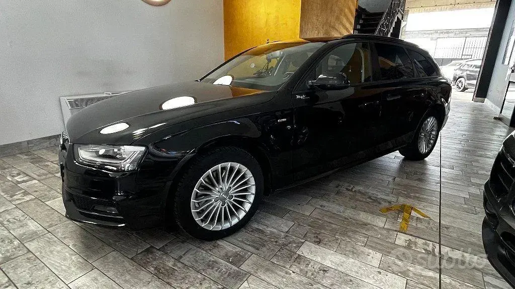 Usata Audi A4 S-Line 150 CV (110 kW) 2015 Nero Station wagon