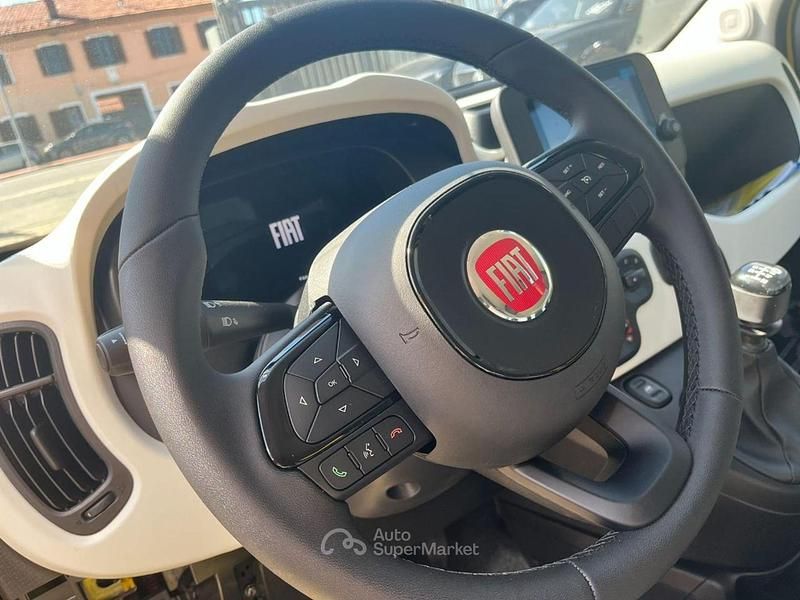 Usata Fiat Panda S 70 CV (51 kW) 2024 Giallo Utilitaria