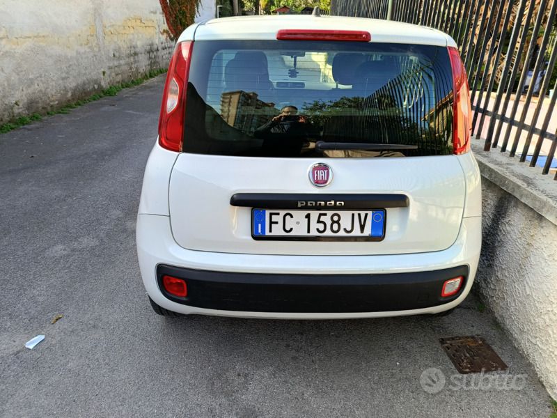 Bianco Usata 2016 Fiat Panda Due volumi | 6500 € (Ottimo prezzo) - Immagine 1/4