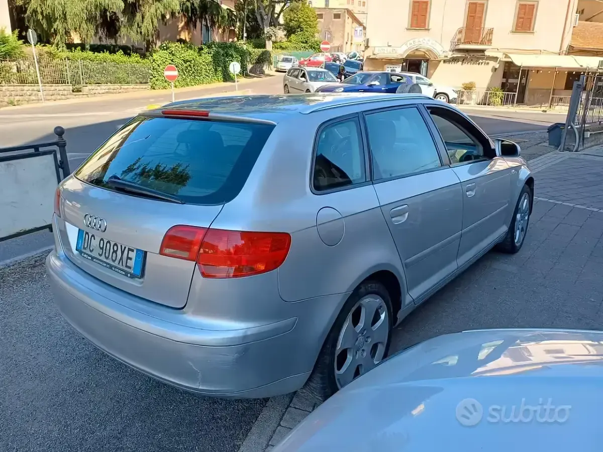 Usata Audi A3 Ambition 140 CV (102 kW) 2005 Grigio Utilitaria