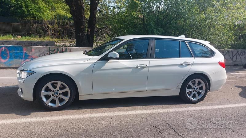 Usata BMW 318 2015 Bianco Station wagon