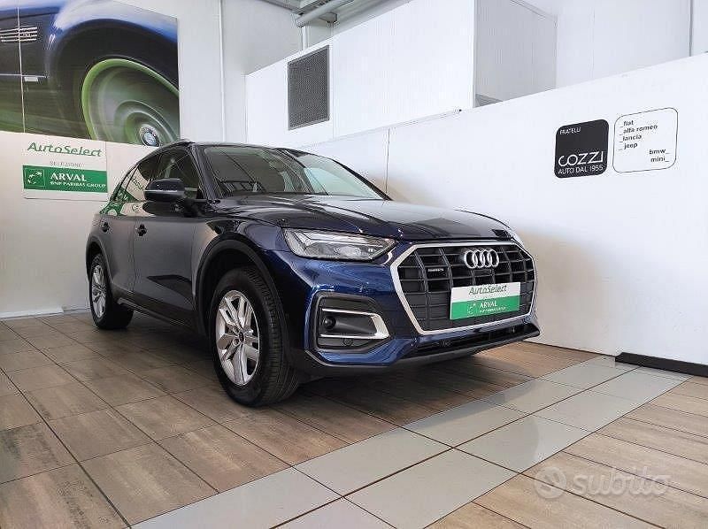 Blu Usata 2022 Audi Q5 Business SUV | 35.200 € (Super prezzo) - Immagine 1/4