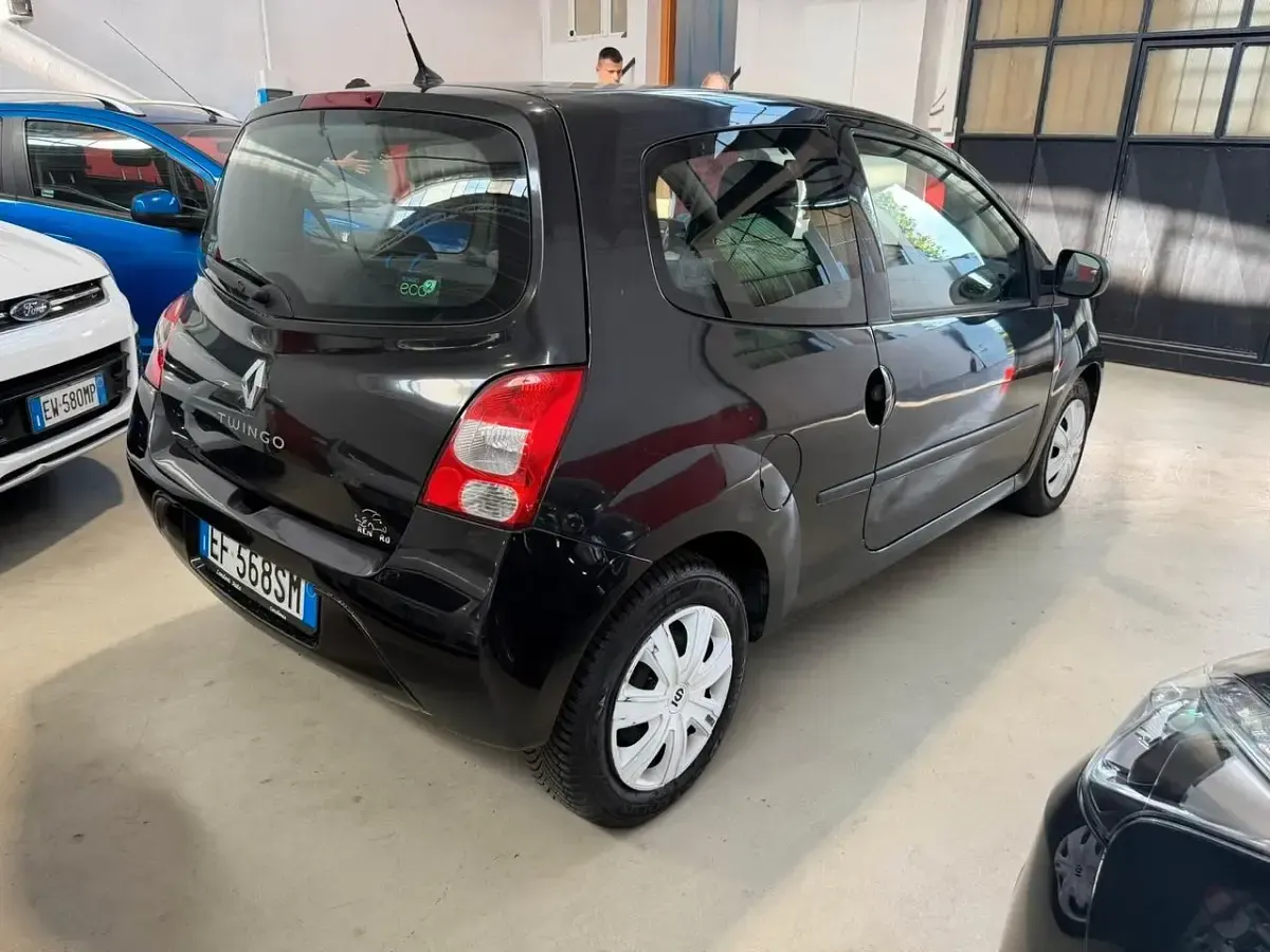 Gebraucht Renault Twingo 75 PS (55 kW) 2011 Schwarz Kleinwagen