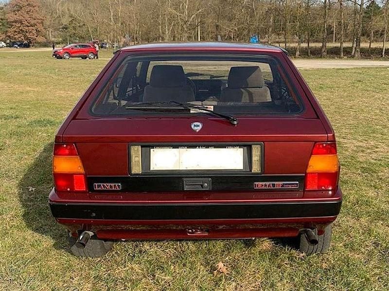 Usata Lancia Delta 181 CV (133 kW) 1987 Rosso Utilitaria