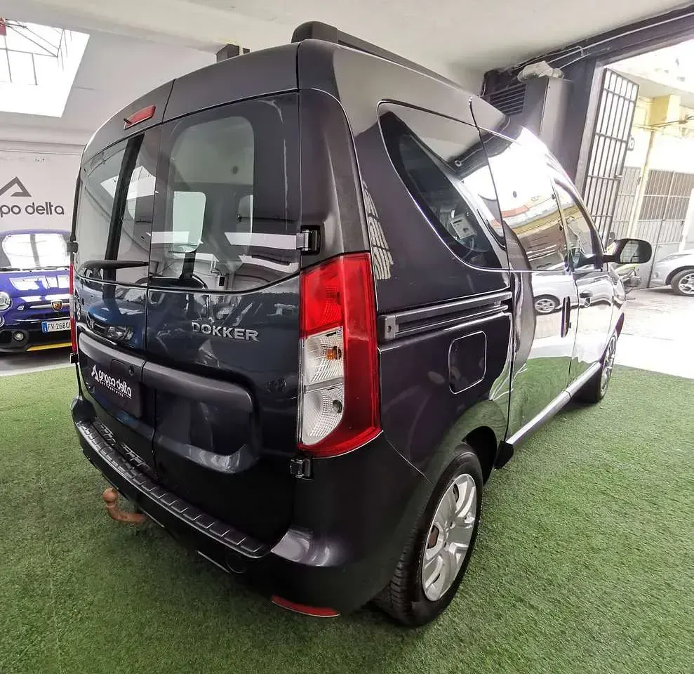 Usata Dacia Dokker 116 CV (85 kW) 2017 Grigio Monovolume