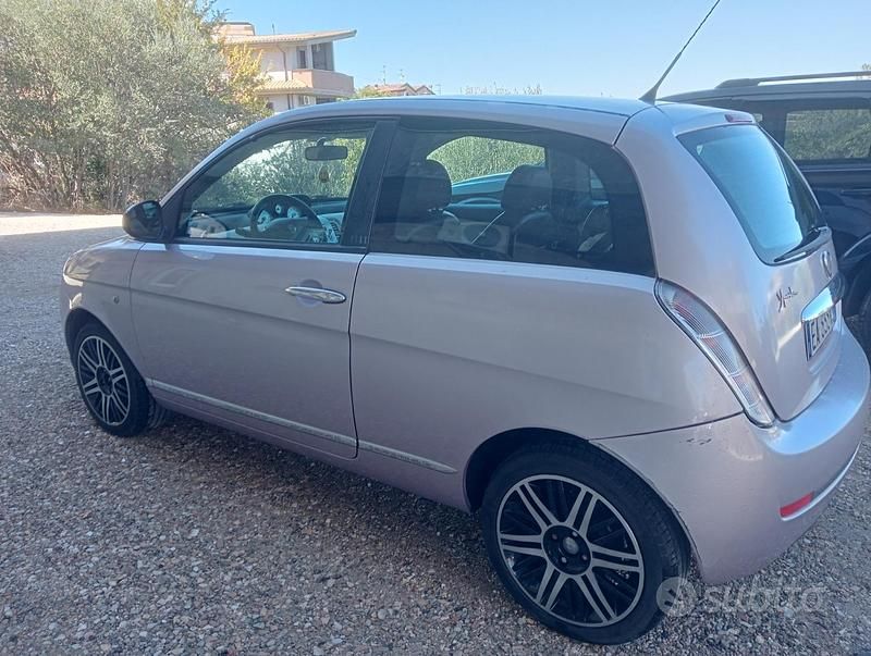 Usata Lancia Ypsilon 2010 Utilitaria