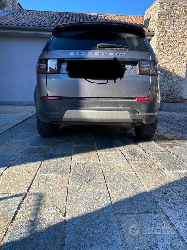 Usato 2021 Land Rover Discovery Sport 1.5 Benzin 200 CV (48.000 €)