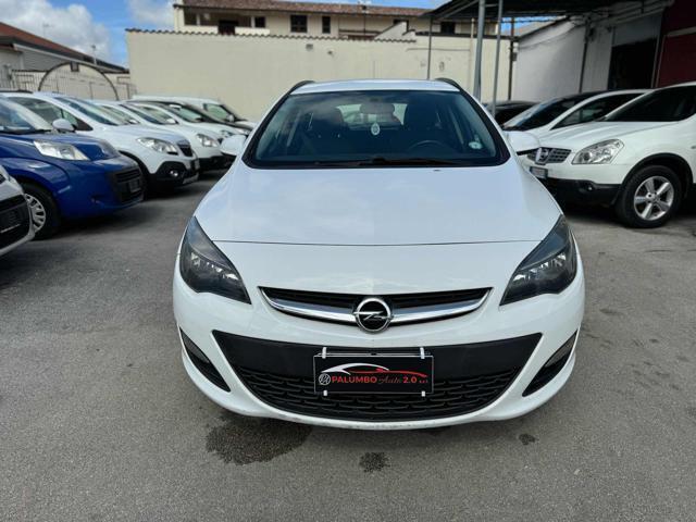 Usato 2014 Opel Astra 1.4 LPG_Hybrid 140 CV (4.890 €)