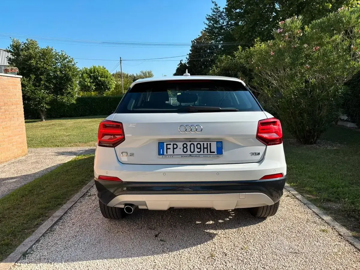 Usata Audi Q2 116 CV (85 kW) 2018 Bianco SUV