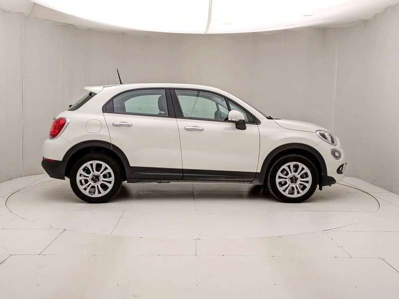 Usata Fiat 500X Pop Star 110 CV (80 kW) 2016 Bianco SUV