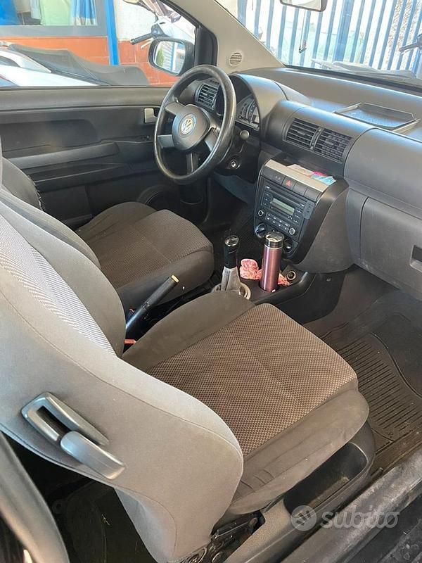 Occasion VW Fox 70 PK (51 kW) 2005 Zwart Hatchback