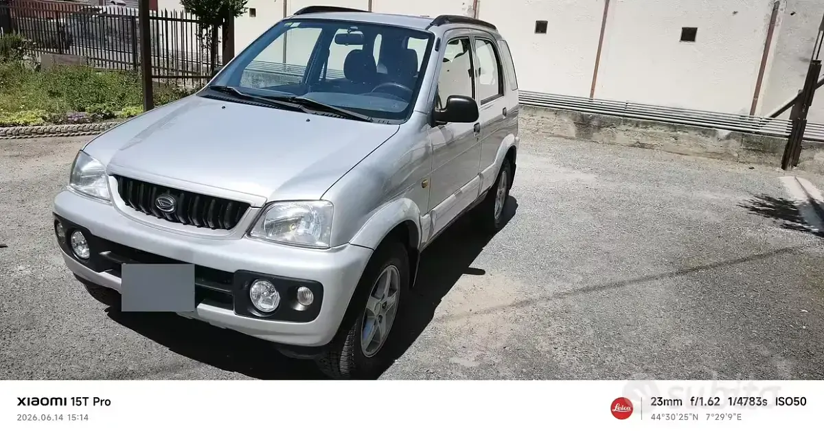 Usata Daihatsu Terios 86 CV (63 kW) 2002 Grigio SUV