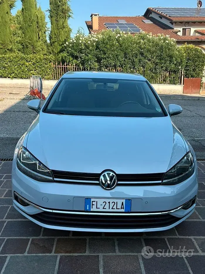 Usata VW Golf VII Business 125 CV (91 kW) 2017 Berlina
