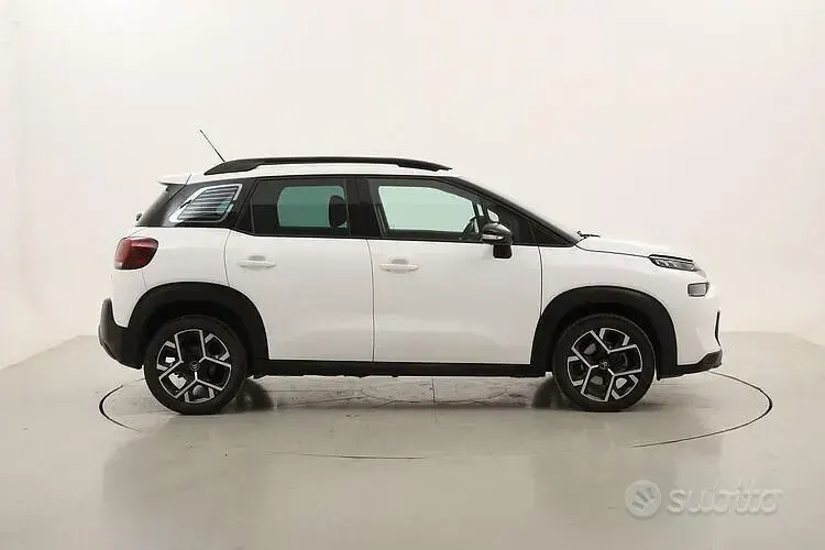 Usata Citroën C3 Aircross Shine 120 CV (88 kW) 2022 Bianco SUV