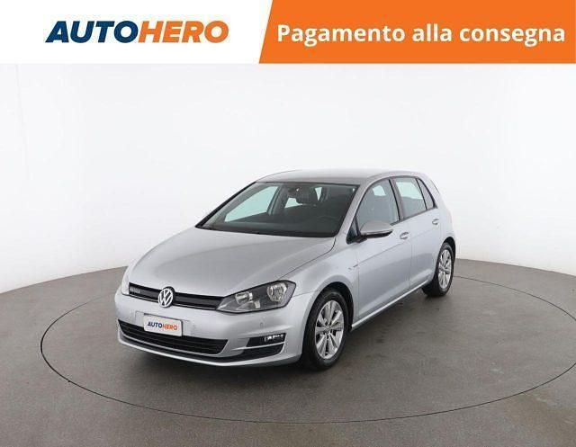 Argento Usata 2015 VW Golf VII Comfortline Tre volumi | 11.499 € (Buon prezzo) - Immagine 1/2