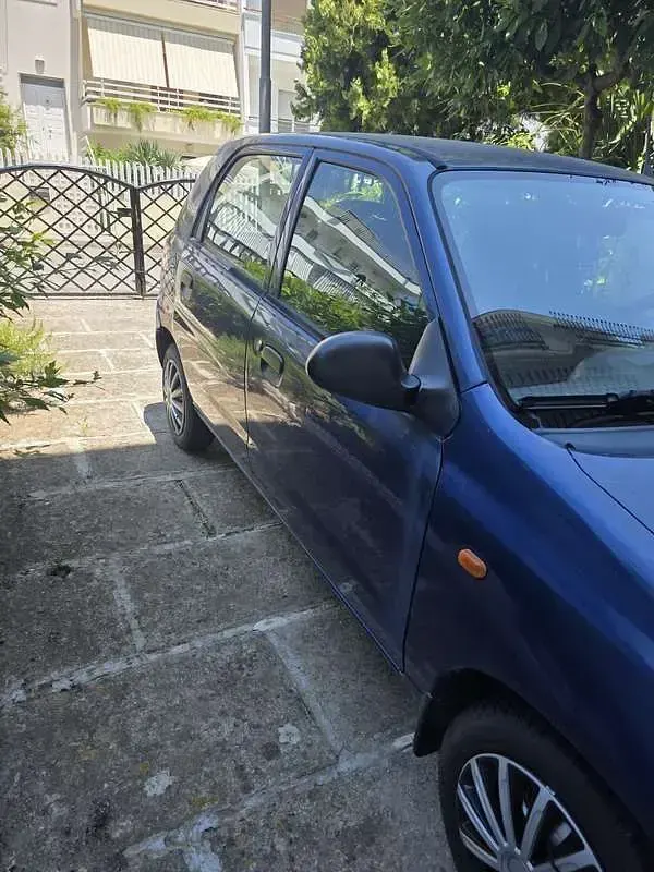 Usata Suzuki Alto 63 CV (46 kW) 2003 Bluazzurro Utilitaria