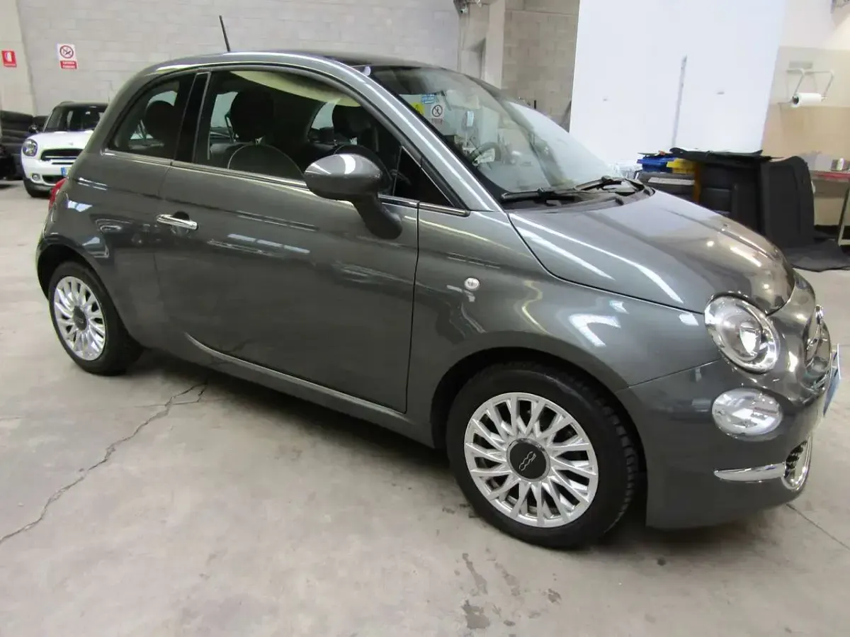 Usata Fiat 500 Lounge 69 CV (50 kW) 2020 Grigio scuro metallizzato Utilitaria