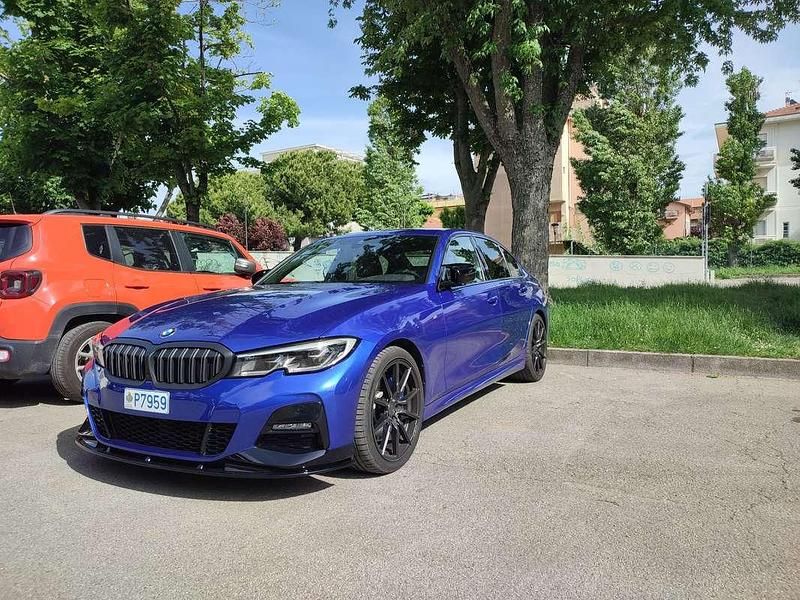 Usata 2019 BMW 330 M Sport Tre volumi | 40.000 € (Molto cara) - Immagine 1/4