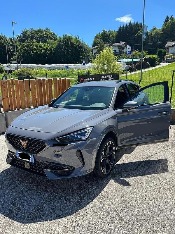 Usata 2023 Cupra Formentor SUV | 32.000 € (Buon prezzo) - Immagine 1/4