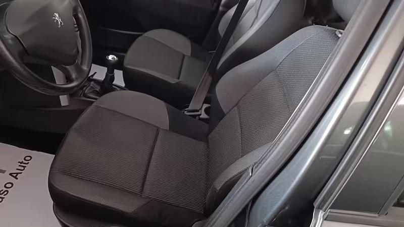 Usata Peugeot 207 70 CV (51 kW) 2012 Grigio Station wagon