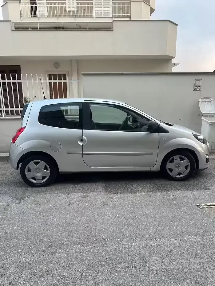 Usata Renault Twingo 75 CV (55 kW) 2014 Grigio Utilitaria