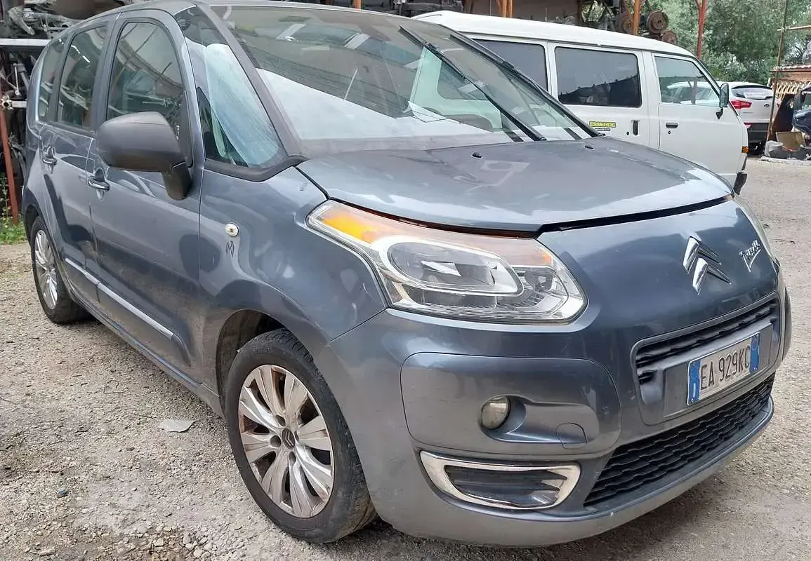 Usata Citroën C3 Picasso 95 CV (69 kW) 2010 Grigio Monovolume