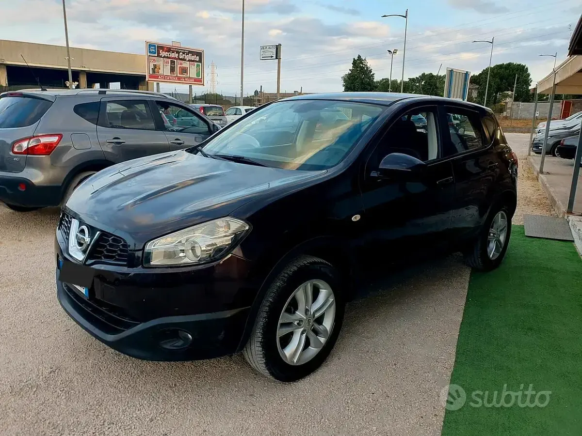 Usata Nissan Qashqai Acenta 110 CV (80 kW) 2011 Viola SUV