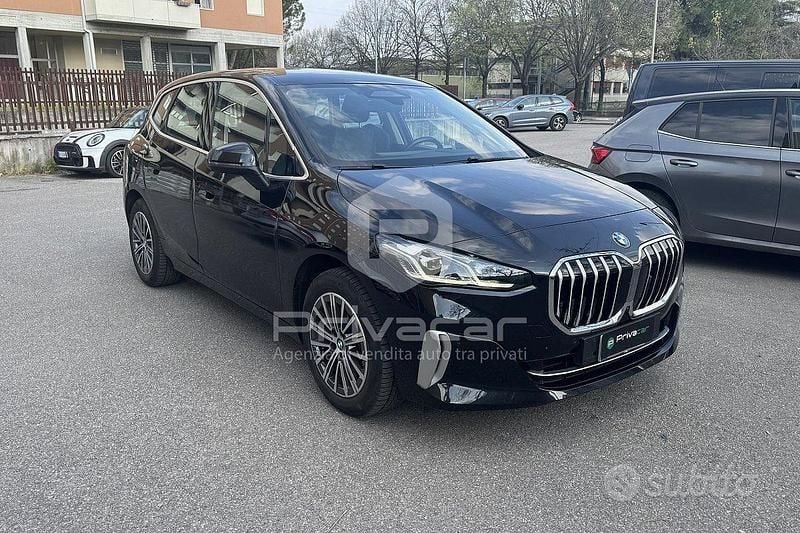 Usata BMW 218 Active Tourer Luxury Line 150 CV (110 kW) 2022 Nero Monovolume