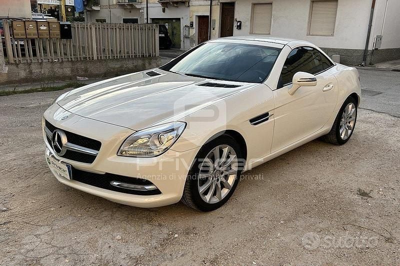 Usata Mercedes SLK200 184 CV (135 kW) 2012 Bianco Cabrio