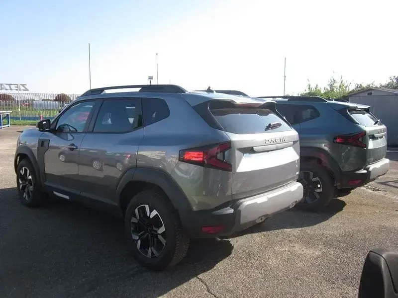 Nuova Dacia Duster 122 CV (89 kW) 2026 Bianco