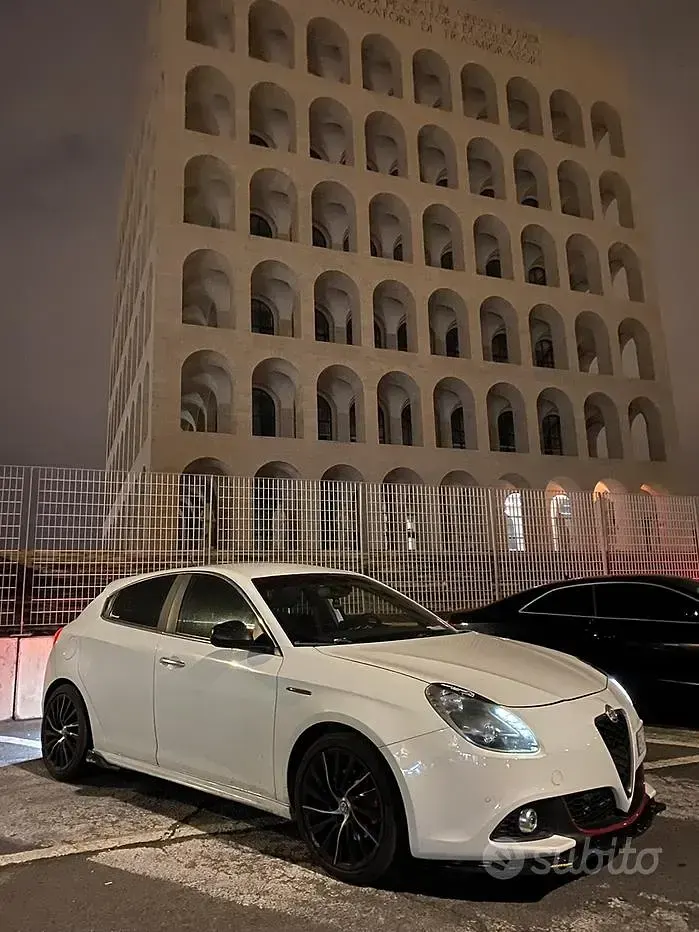 Usata Alfa Romeo Giulietta 175 CV (128 kW) 2014 Bianco Utilitaria