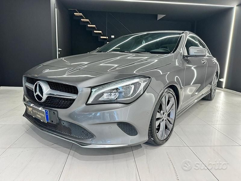 Usata Mercedes CLA180 Executive 110 CV (80 kW) 2018 Grigio Berlina