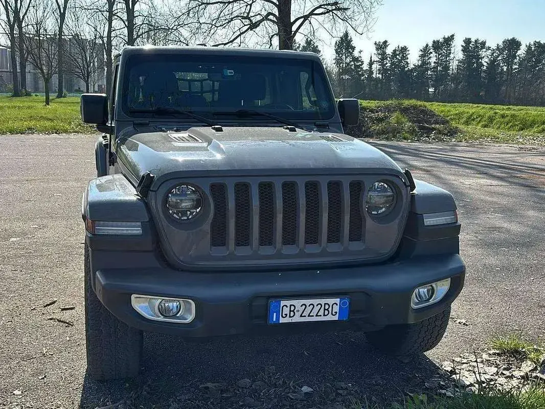 Usata Jeep Wrangler Unlimited Sahara 200 CV (147 kW) 2020 Grigio SUV